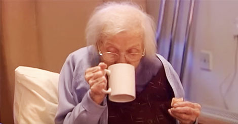 Une vieille femme de 109 ans dit que le secret d’une longue vie est d’éviter les hommes